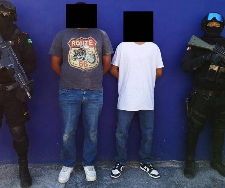 Caen con arma larga y droga