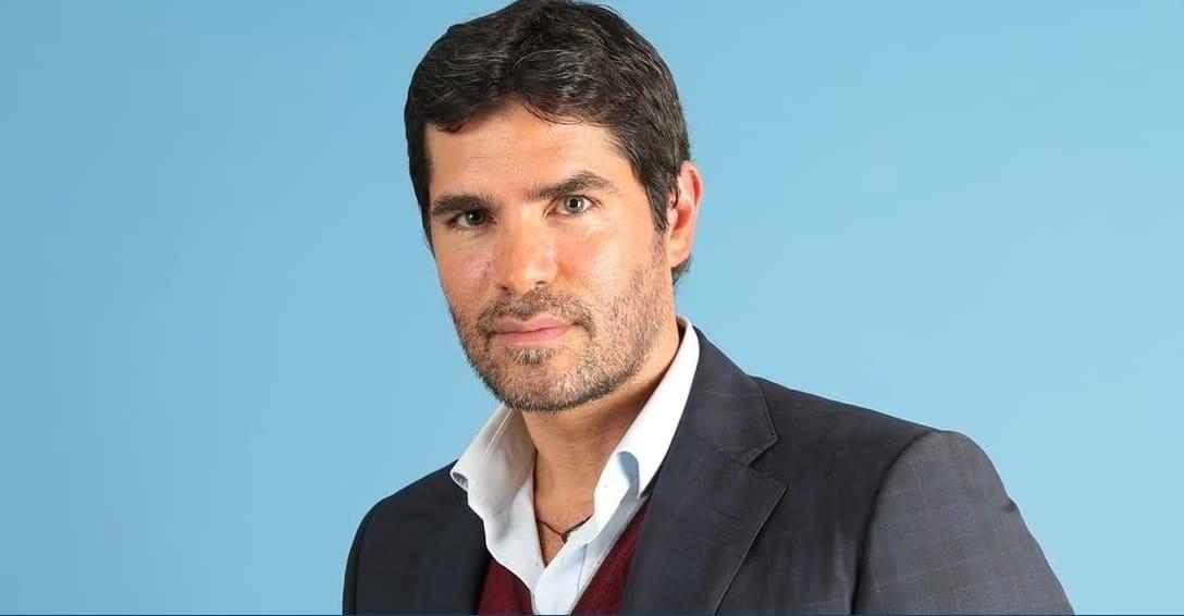 Verástegui se registra ahora como candidato independiente ante INE