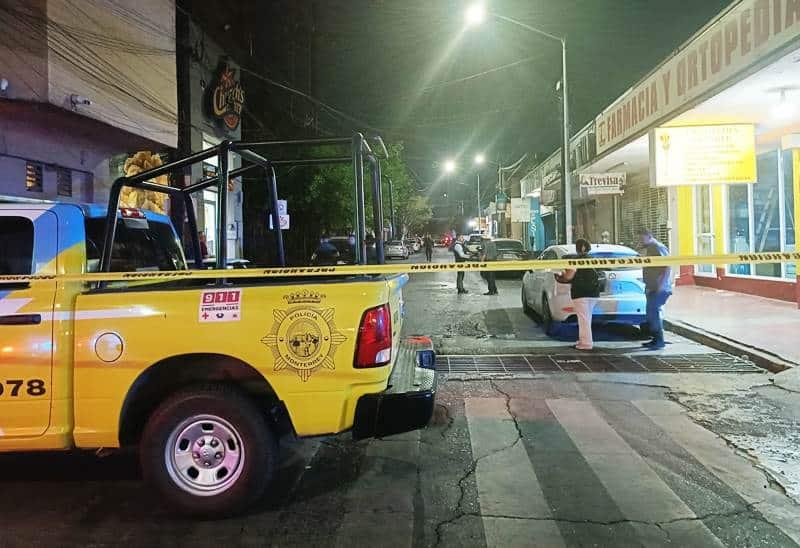 Balean a hombre y corre hacia hospital