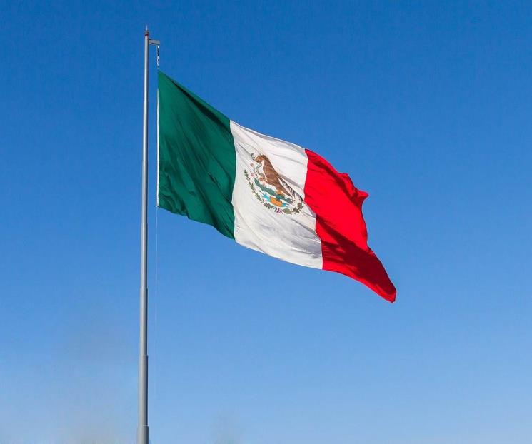 Día de la Bandera: Día cívico, pero no de descanso obligatorio