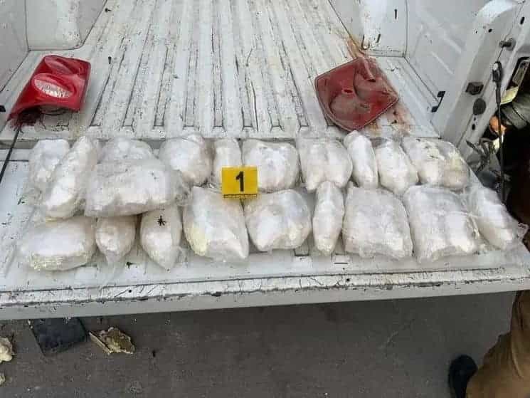 Elementos de la Policía Federal Ministerial de la Fiscalía General de la República en el Estado de Nuevo León, informó sobre los resultados obtenidos en 57 operativos efectuados en dos tramos carreteros en San Roberto en Galeana y Carretera Monterrey Reynosa en General Bravo.