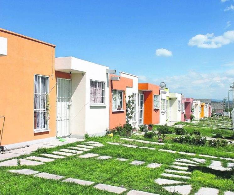 Canadevi presenta estrategia a candidatos para detonar vivienda