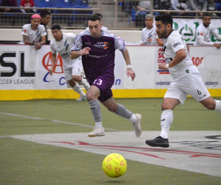 Flash gana al Heat y siguen invictos