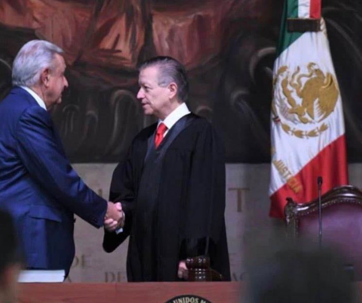 Pide Colegio de Abogados abrir investigación por caso Zaldívar- AMLO Pide Colegio de Abogados abrir investigación por caso Zaldívar- AMLO
