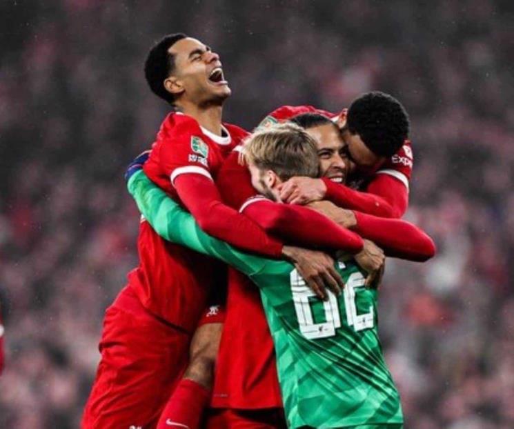 Liverpool vence a Chelsea y se corona en la Copa de la Liga