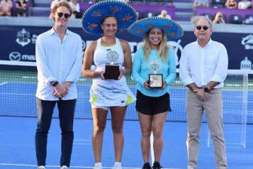 La mexicana Renata Zaraz&uacute;a, campeona del Abierto de Puerto Vallarta