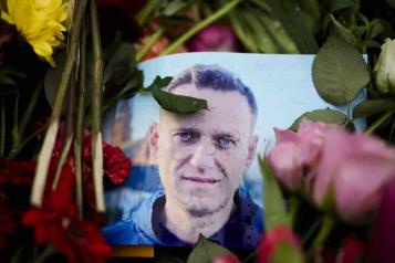 Entregan el cuerpo de Navalny a su madre