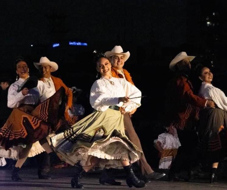 Culmina Sección 21 festejos del 80 Aniversario del SNTE