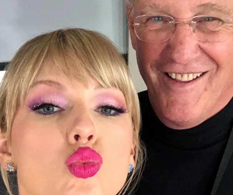 Investigan al papá de Taylor Swift por presunta agresión a paparazzi