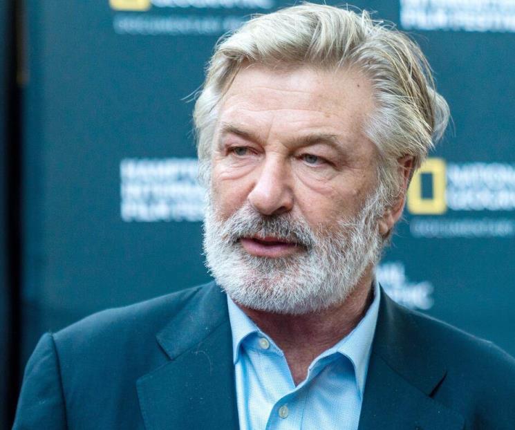 Será en julio el juicio  al actor Alec Baldwin