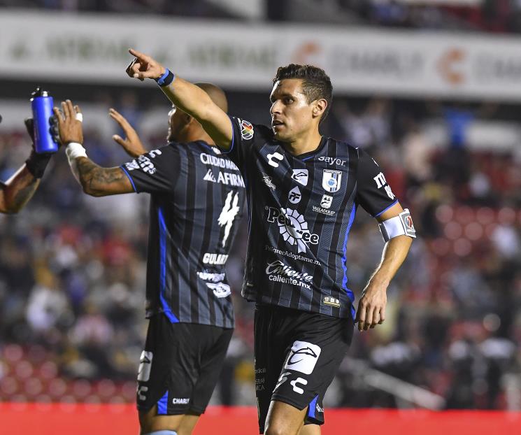 Querétaro golea al San Luis 