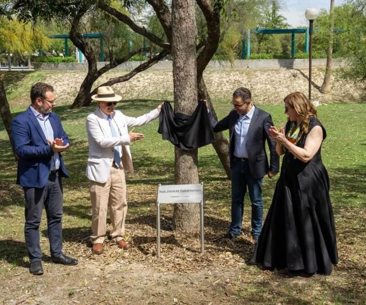 Celebran aportación literaria de Najwan Darwish