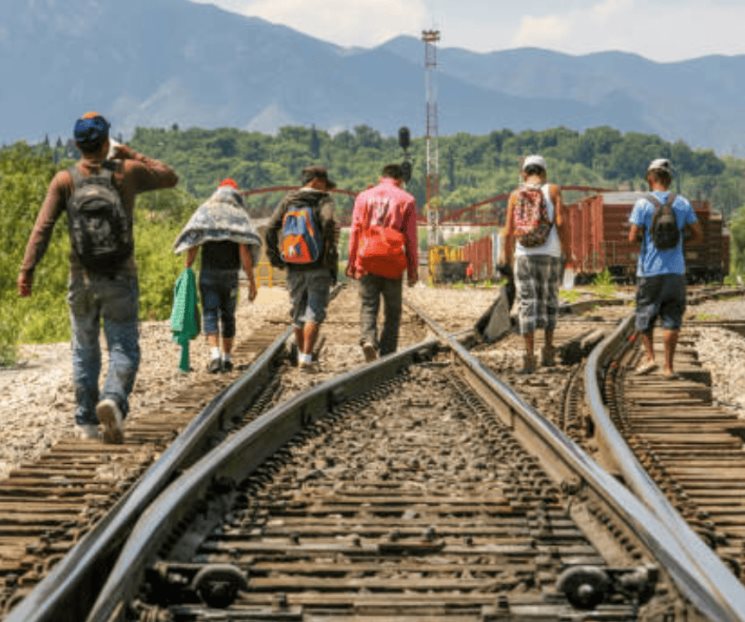 Impulsan en Arizona ley que permitiría asesinar migrantes