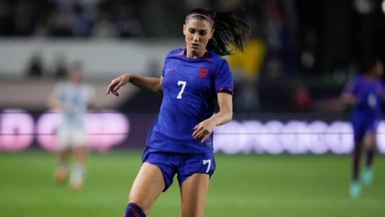 Felicita jugadora de EU al Tricolor por su victoria