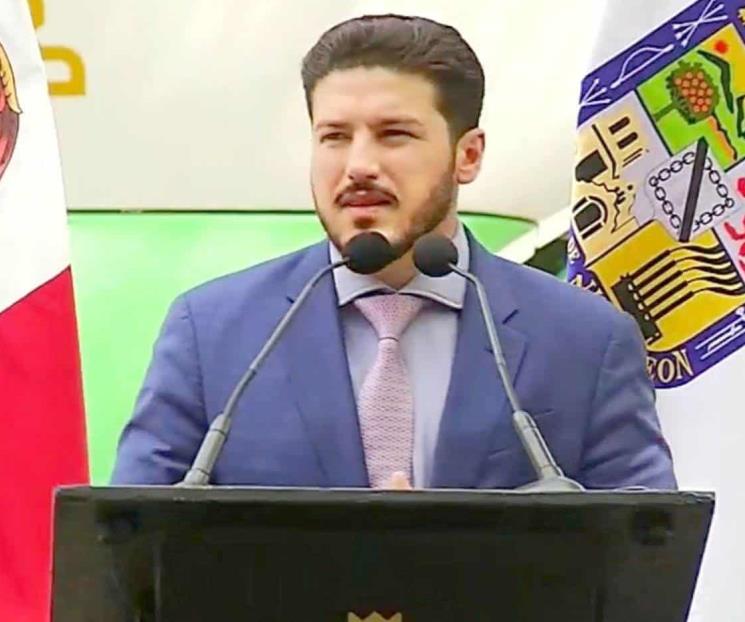 Buscará NL que taxis de plataforma sean eléctricos