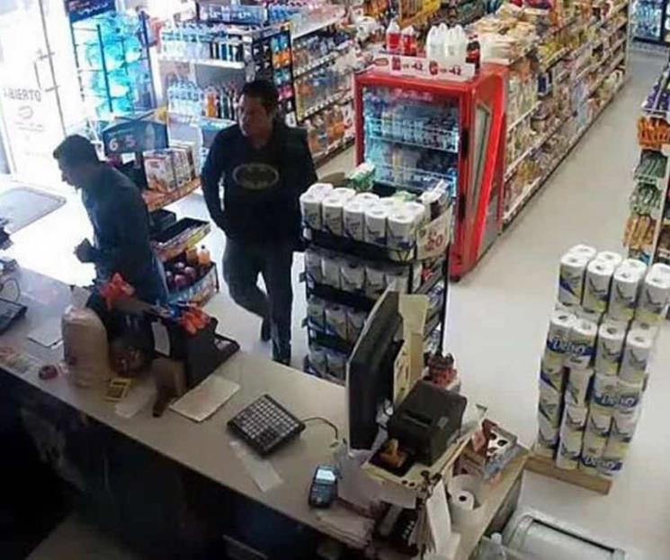 Protege la población su quincena de asaltos en tiendas Oxxo Protege la población su quincena de asaltos en tiendas Oxxo