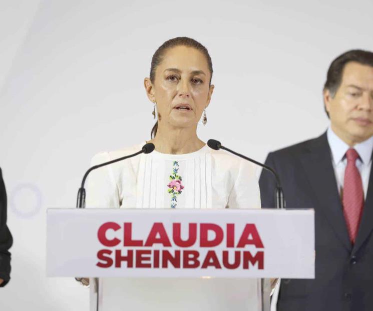 Arranca Claudia en El Zócalo; presenta a su equipo