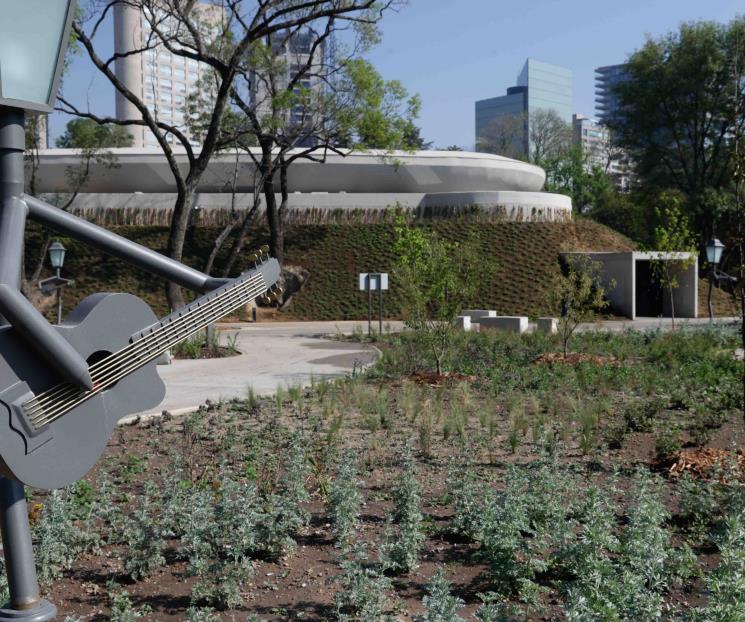 Inauguran el Jardín Escénico de Chapultepec