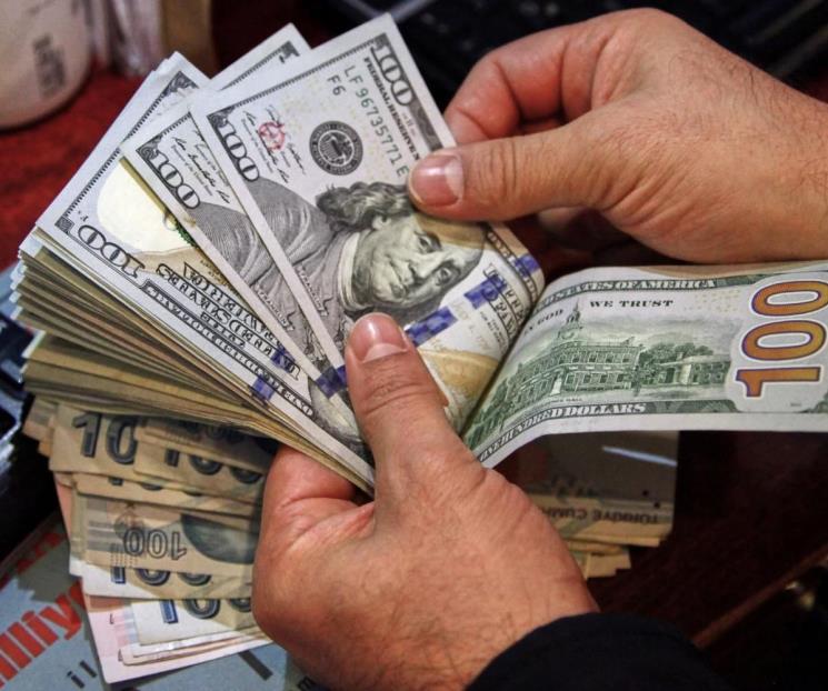 Llevan las remesas en pesos 15 meses seguidos a la baja
