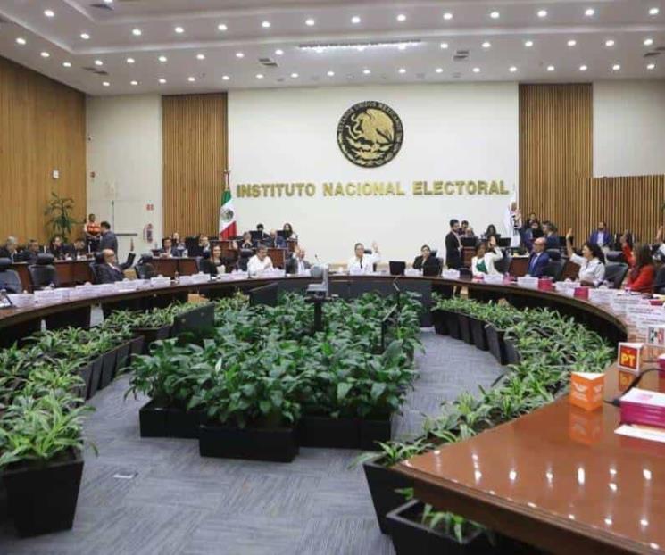 Aprueba INE registros para el Congreso