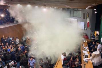 Arraigan a 14 personas de MC por tomar Congreso