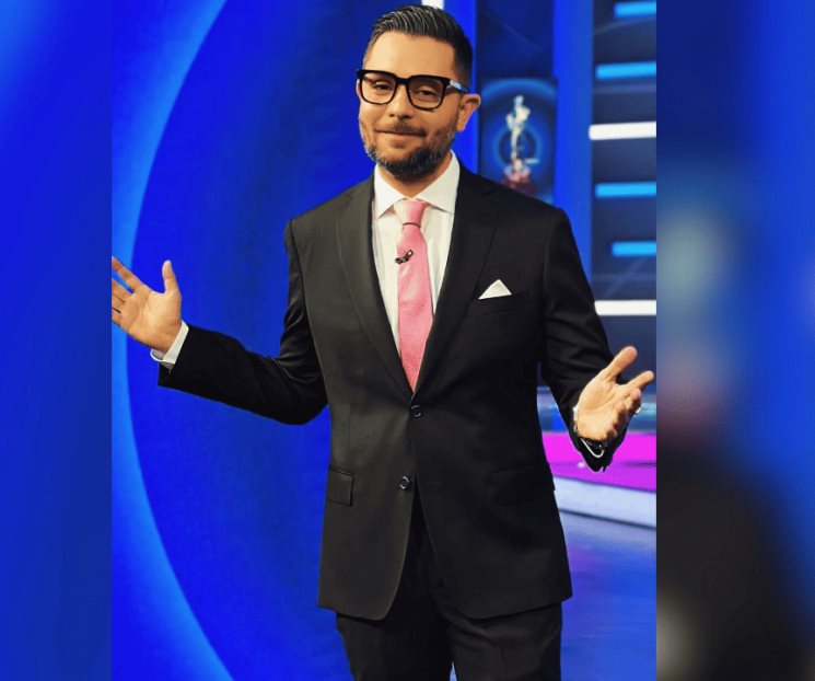 Lanza Ricardo Casares mensaje tras sufrir infarto