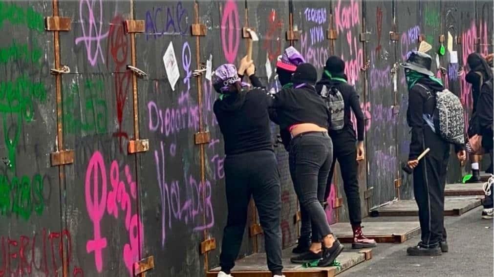 Mujeres, entre un millón de batallas