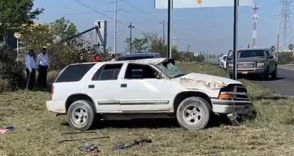 Vuelca camioneta y resulta grave