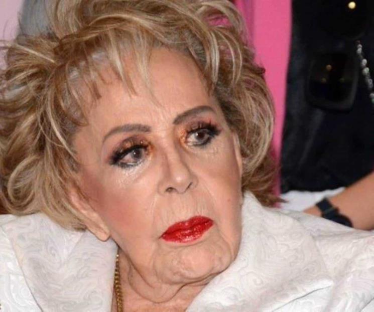 “Estoy a todo dar”, dice Silvia Pinal desde el hospital