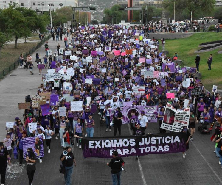Genera marcha del 8M disturbios y vandalismo; hay cinco detenidos