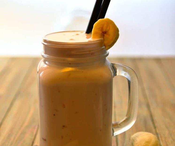 El licuado a base de 3 frutas y yogurt para ganar masa muscular