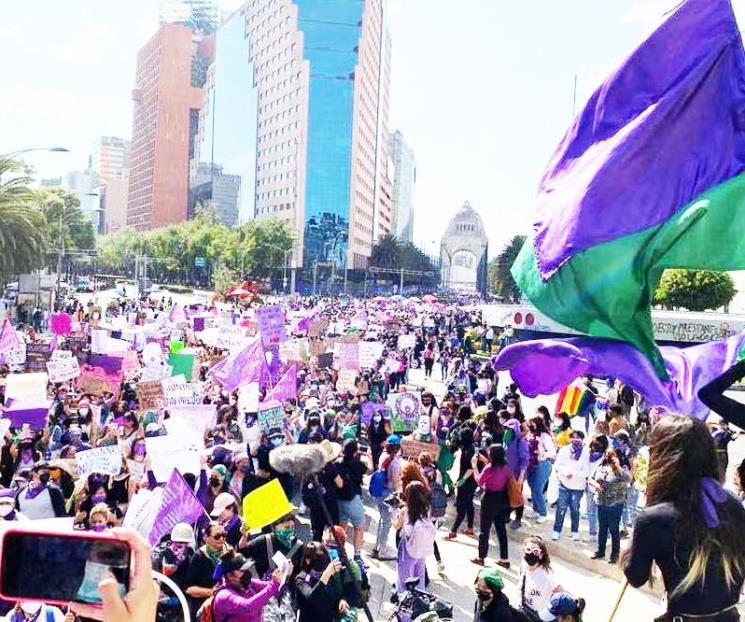 Exigen mujeres justicia e igualdad en el 8M