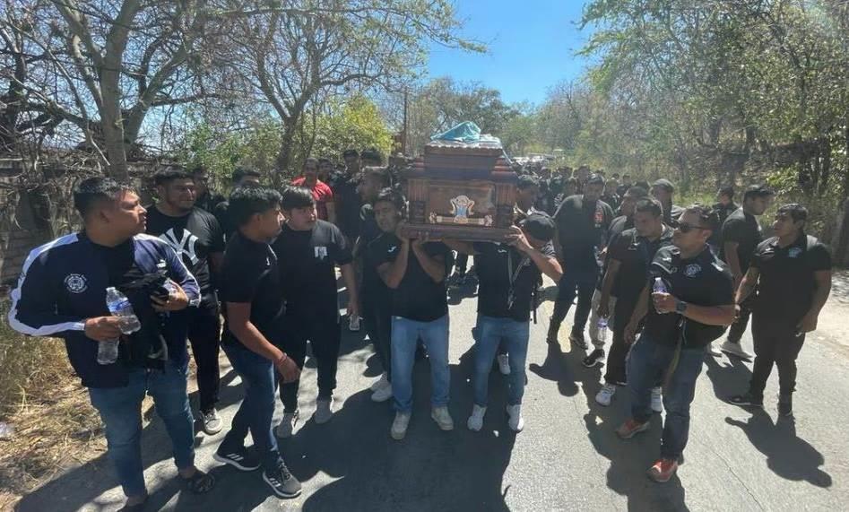 FGR ya atrajo la investigación de normalista asesinado: AMLO