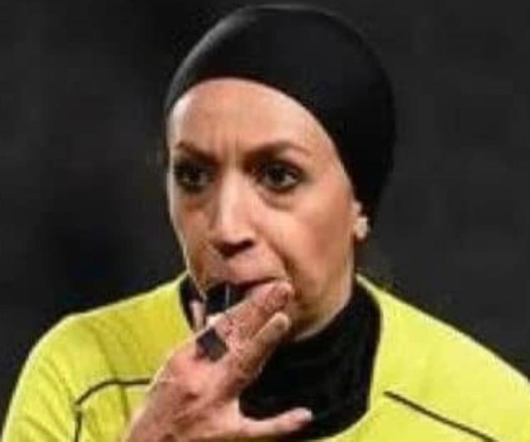 Retira Irán a primera arbitra