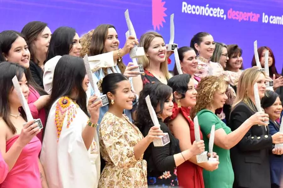 ¡Inspiradoras! Entregan Premio Mujer Tec 2024