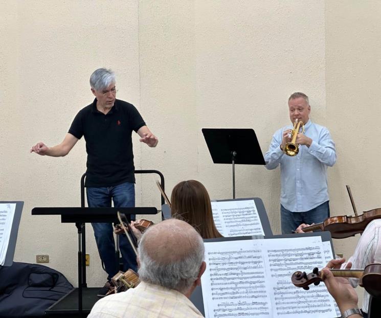 Engalanan Neruda y Mozart concierto de la OSUANL