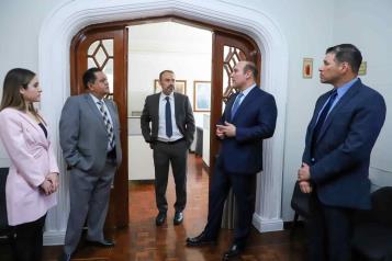 Hacen ajuste a servicios del Centro Estatal de Convivencia Familia