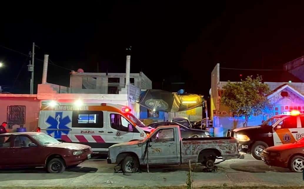 En el porche de su domicilio, un hombre fue ejecutado por al menos dos hombres armados,  en la Colonia Real de Palmas, municipio de Zuazua.