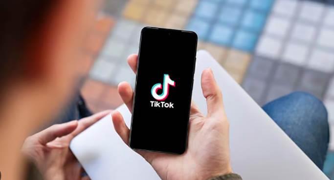 Lanza China advertencia a EU por veto a TikTok en EU