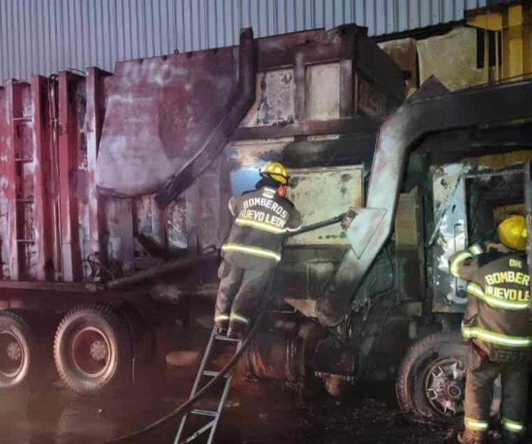 Arde camión recolector de basura