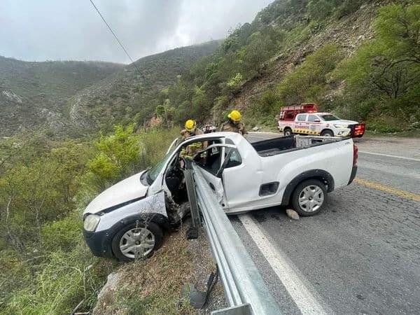 Evita barandal que caigan a barranco