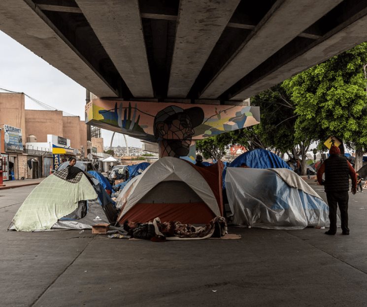 Responde México a ley de Texas; no aceptará repatriaciones
