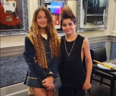 Hijo de Shakira sigue sus pasos: ya tiene su propia banda de rock