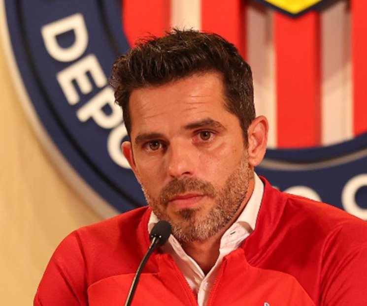Multan a Gago por criticar arbitraje