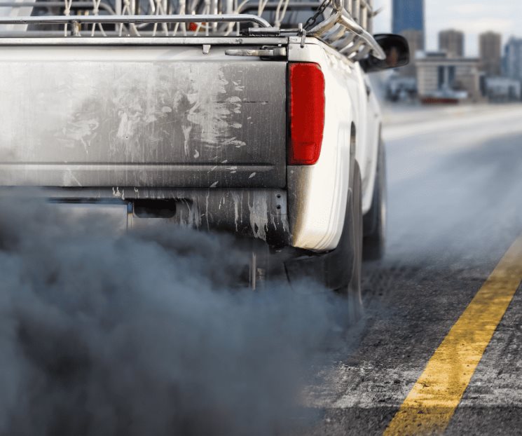 Busca Estados Unidos eliminar autos de gasolina para 2032