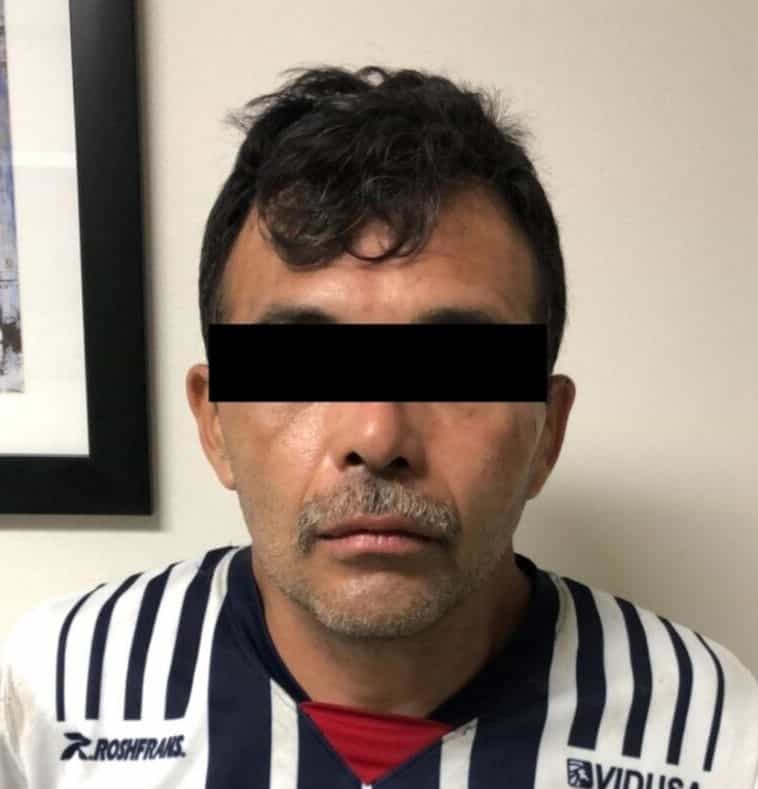 Los casos se violencia contra las mujeres continúan registrándose en nuestra entidad, en esta ocasión fue en el municipio de Cadereyta, donde un hombre armado con un machete, intentó asesinar a su mujer.