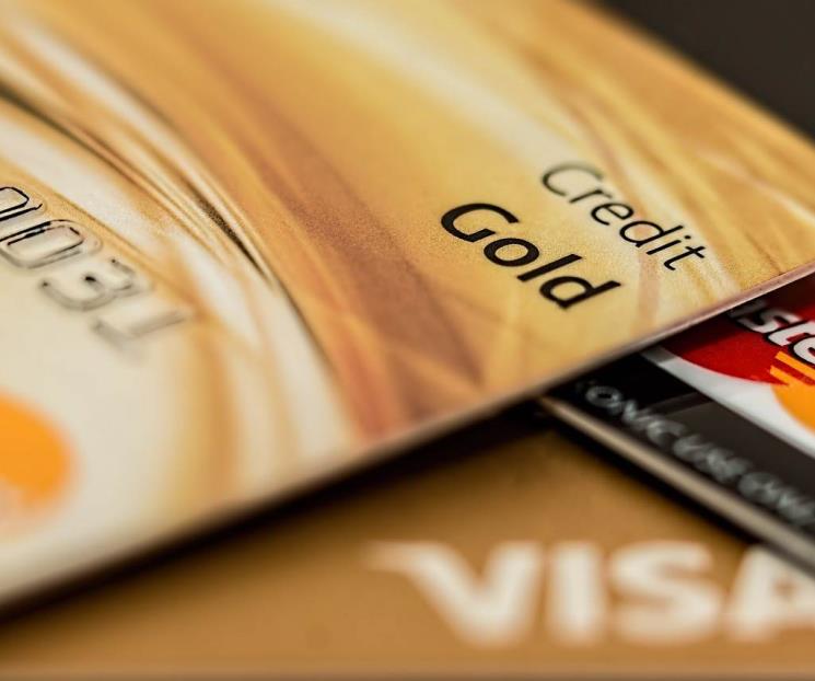 Mexicanos mantienen alta demanda por tarjetas de crédito