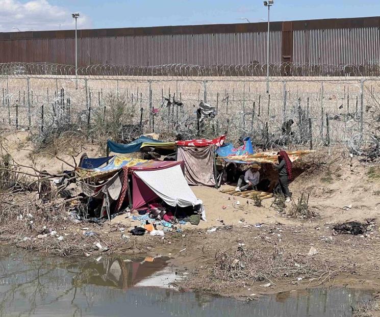 Rebasan migrantes a la Guardia Nacional en El Paso, Texas