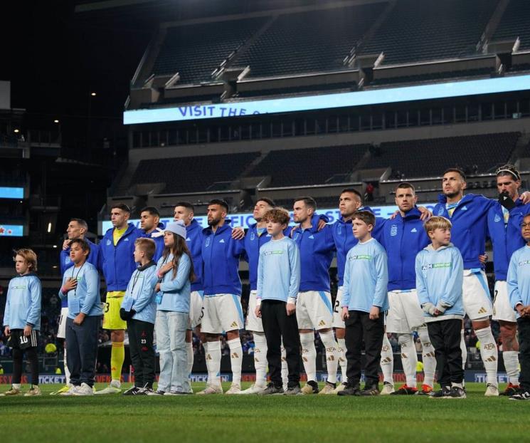 Argentina golea a El Salvador