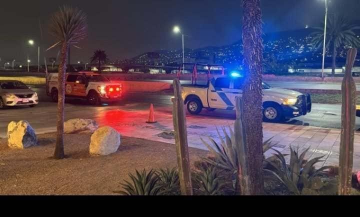 Muere mujer al caer de 14 pisos en hotel del centro de Monterrey
